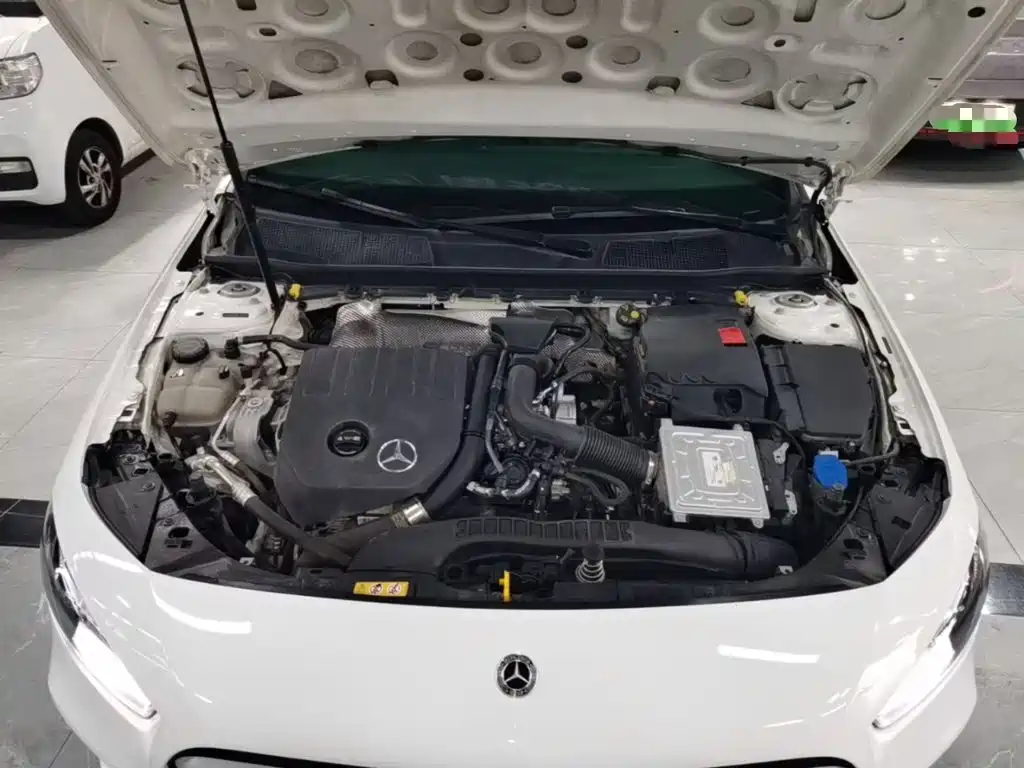 Mercedes-Benz A-Class 2021 — фото 20