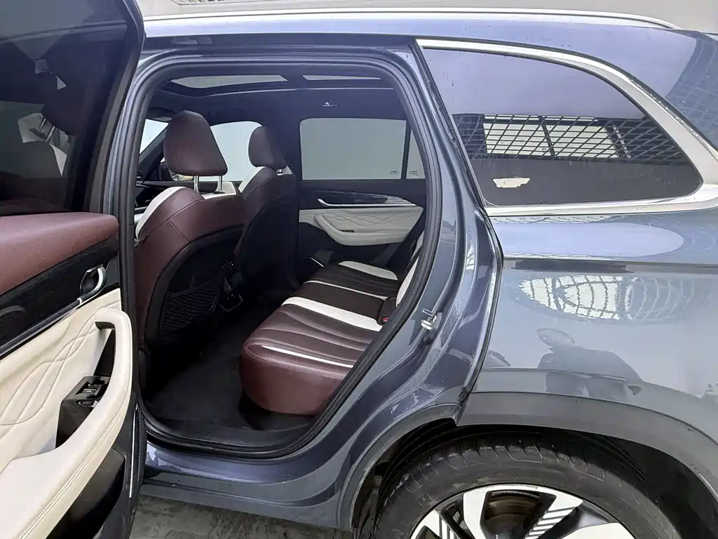 Geely Xingyue L 2023 — фото 15