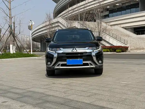 Mitsubishi Outlander 2019