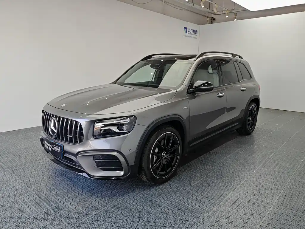 Mercedes-Benz GLB AMG 2025