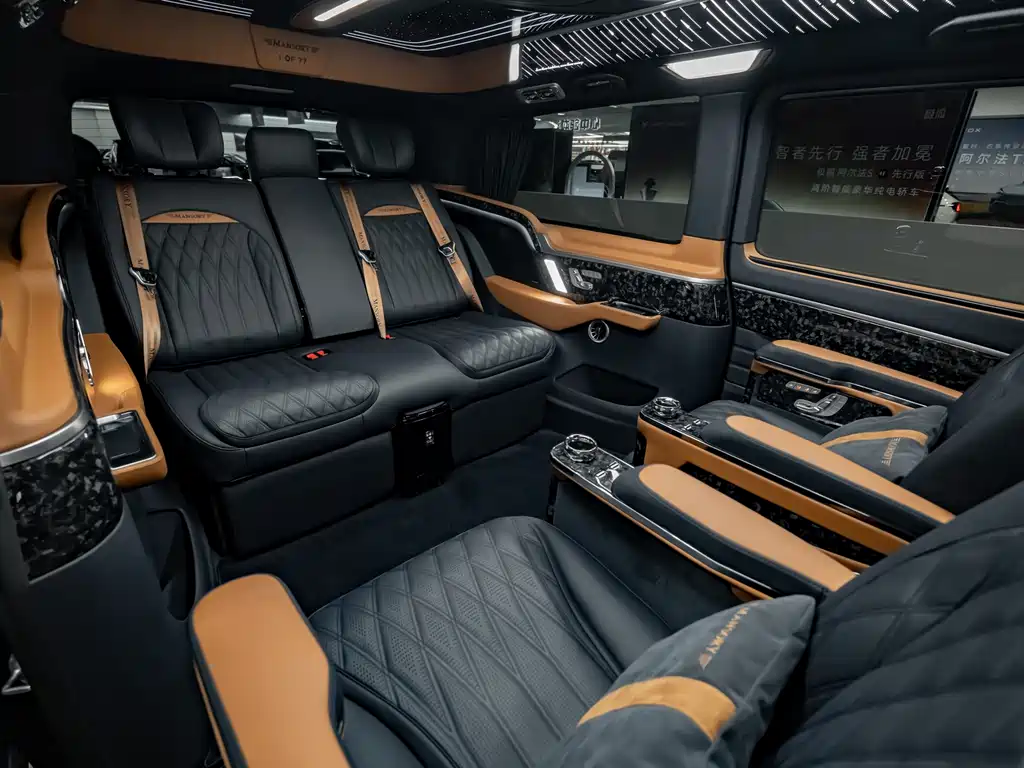 Mansory V-Class 2025 — фото 12
