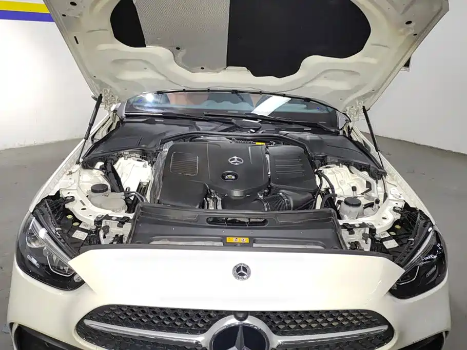 Mercedes-Benz C-Class 2023 — фото 10