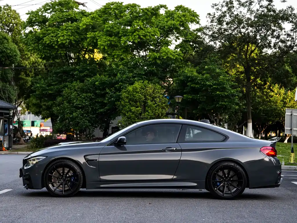 BMW M4 2020 — фото 3
