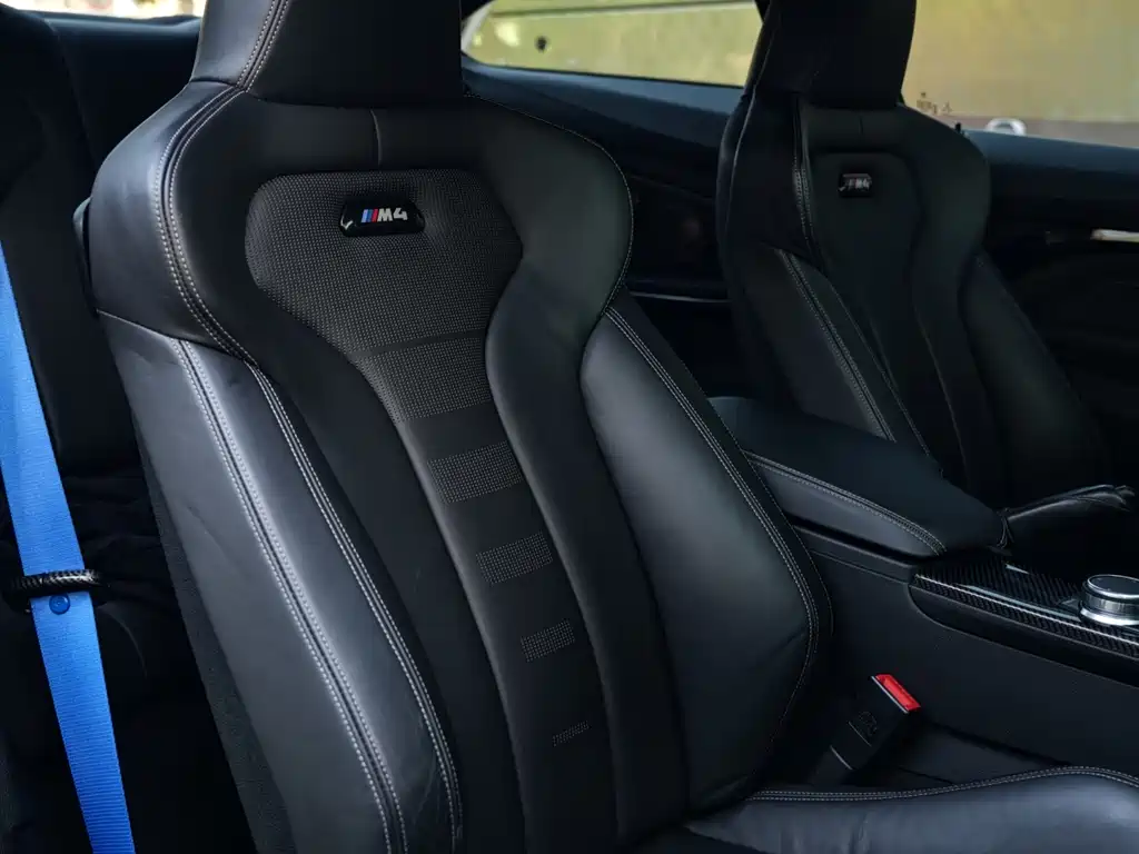 BMW M4 2020 — фото 14