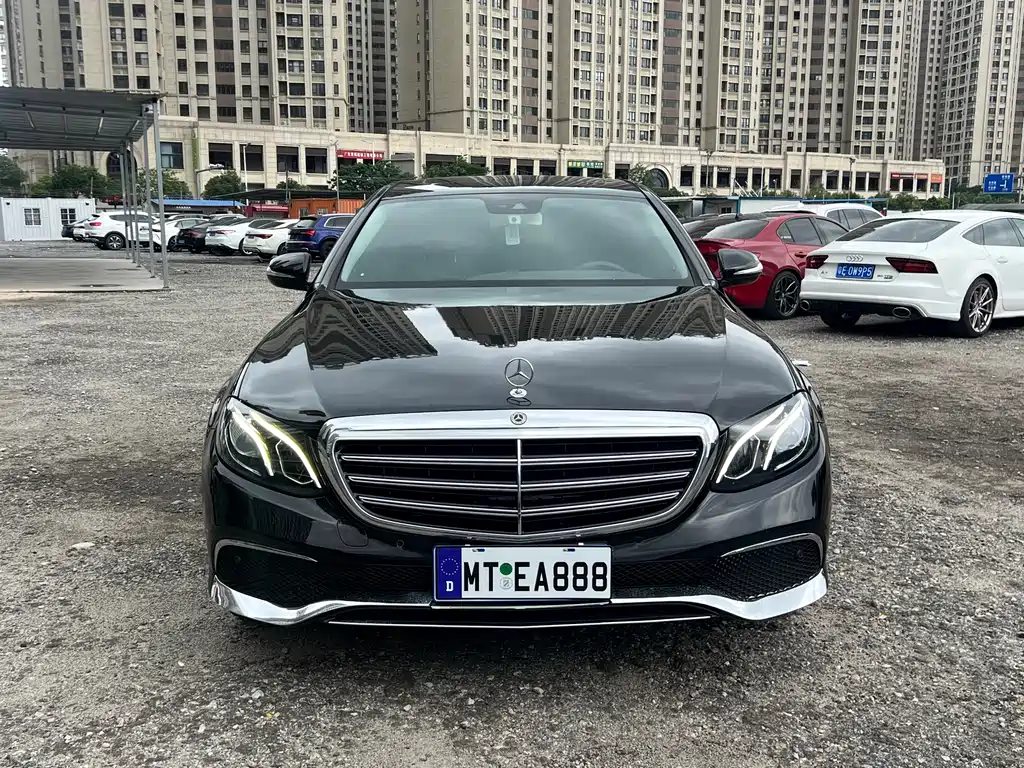 Mercedes-Benz E-Class 2017 — фото 2
