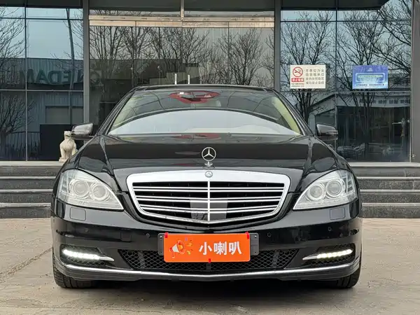 Mercedes-Benz S-Class 2012