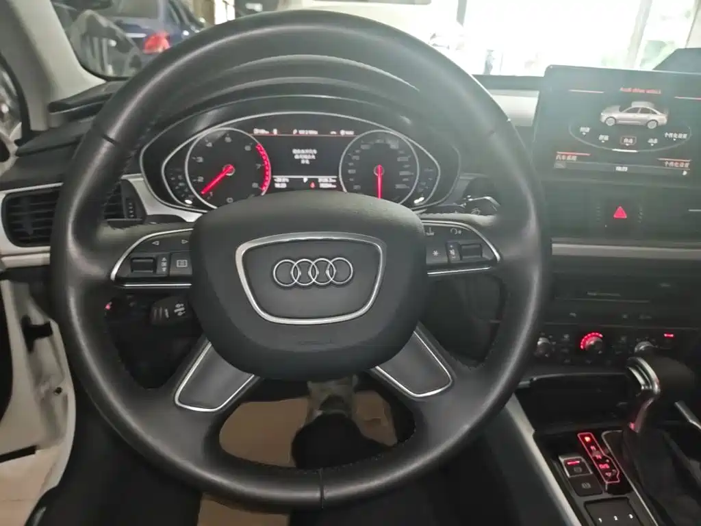 Audi A6L 2016 — фото 11
