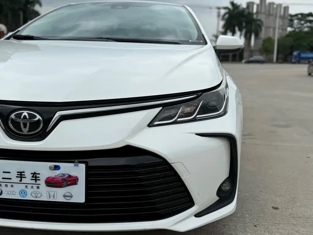 Toyota Corolla 2022 — фото 10