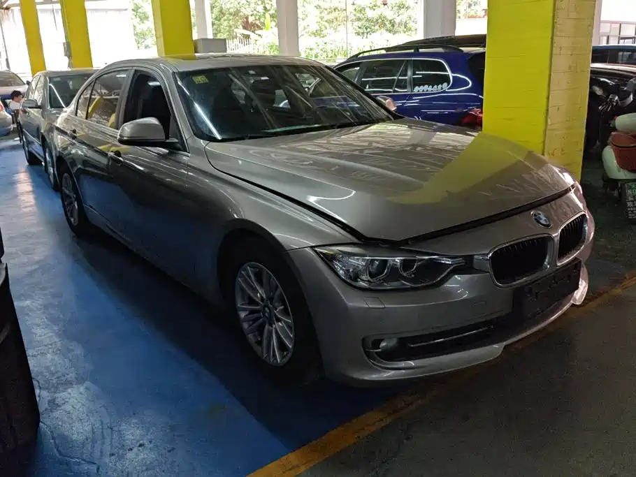 BMW 3 Series 2015