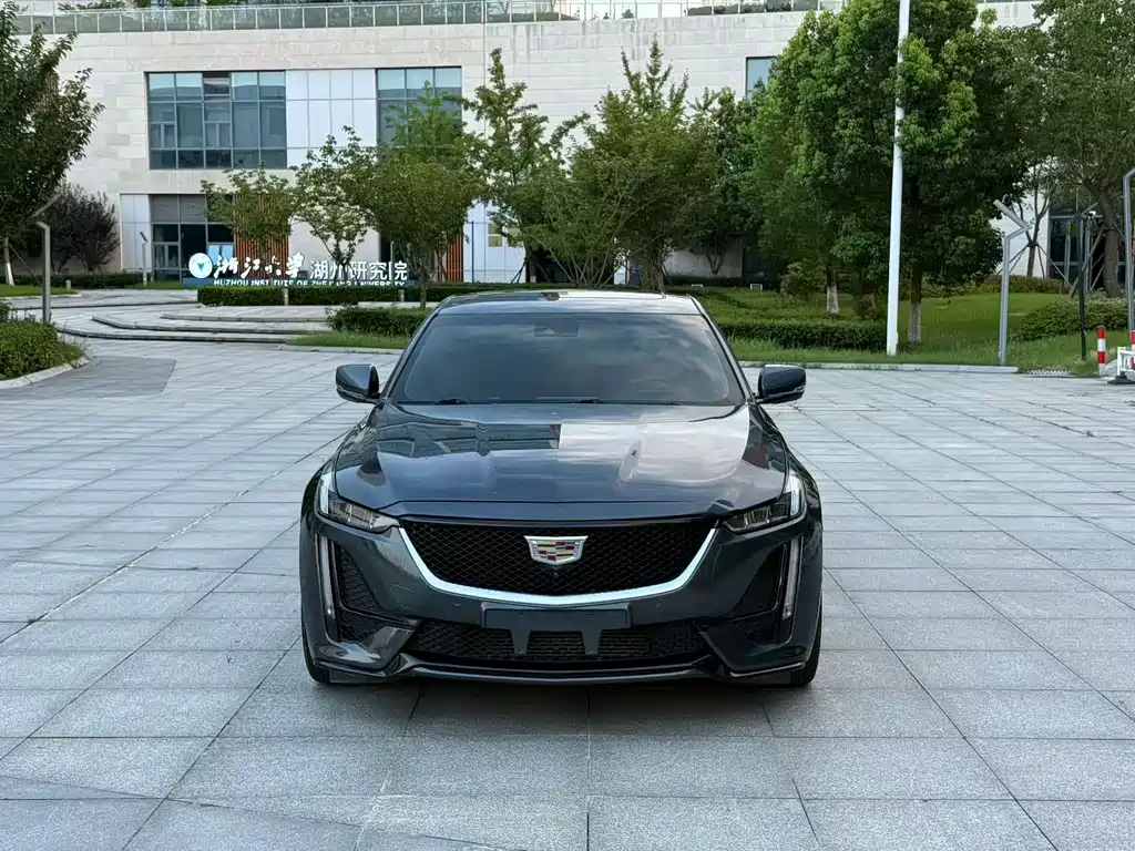 Cadillac CT5 2020 — фото 2