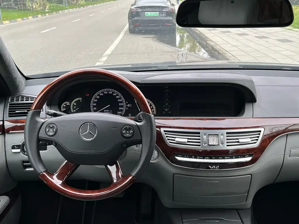 Mercedes-Benz S-Class 2008 — фото 17