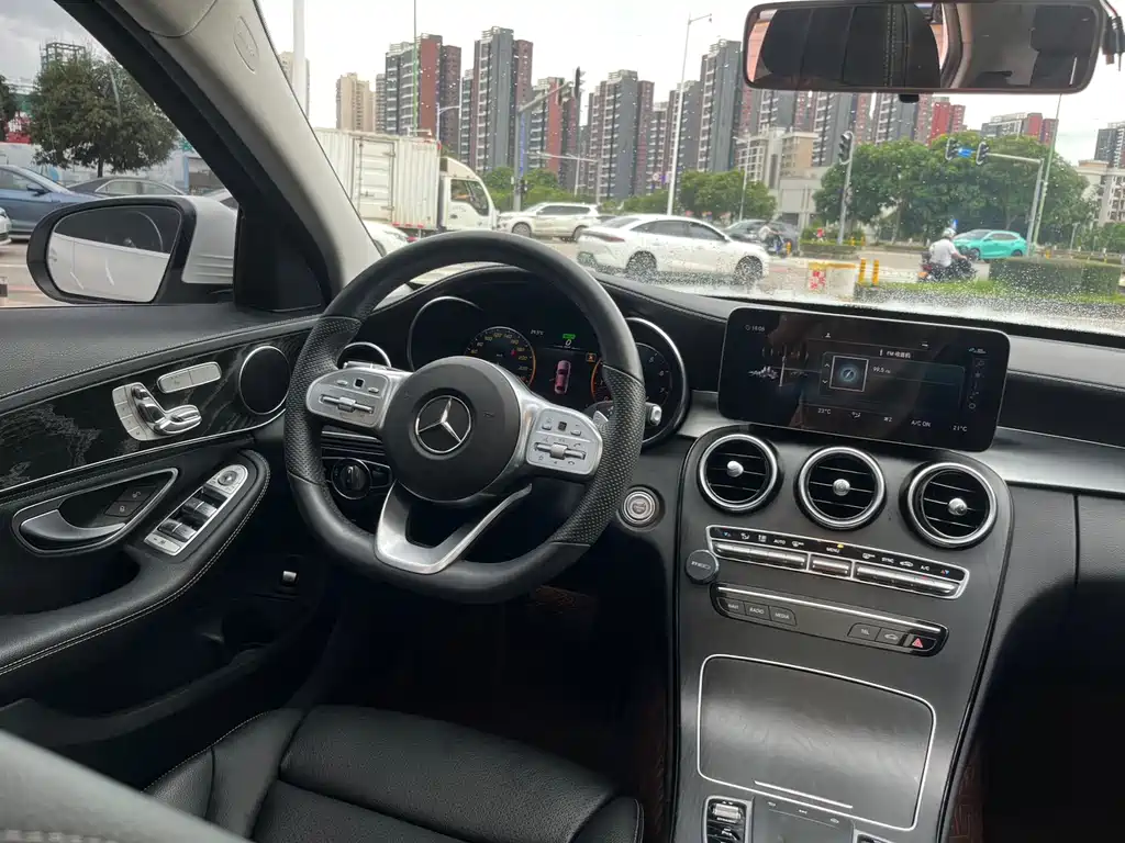 Mercedes-Benz C-Class 2020 — фото 10