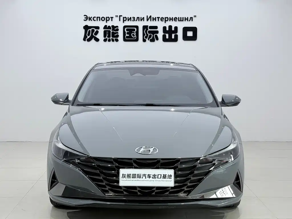 Hyundai Elantra 2023