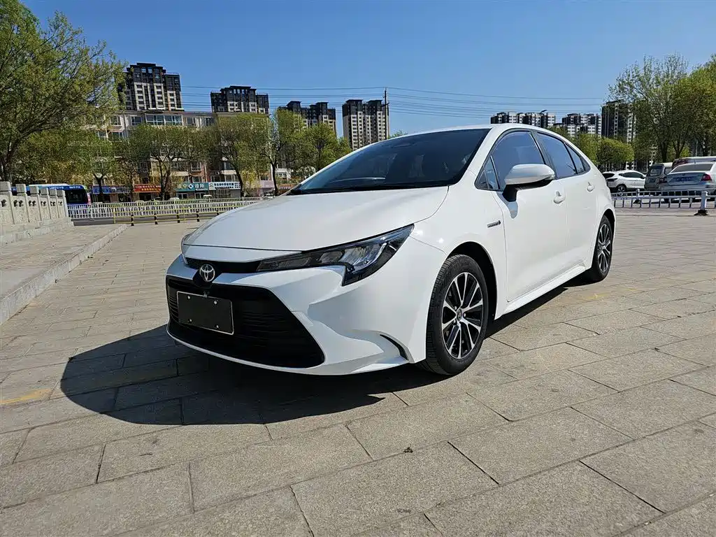 Toyota Levin 2023 — фото 1