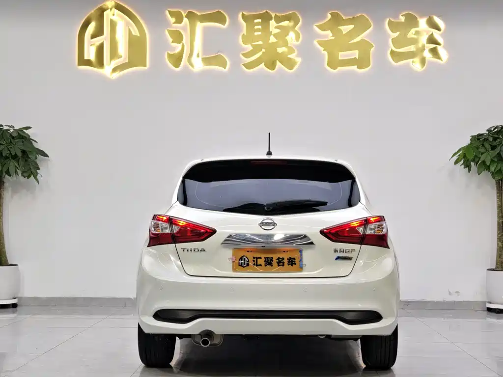 Nissan Tiida 2019 — фото 8