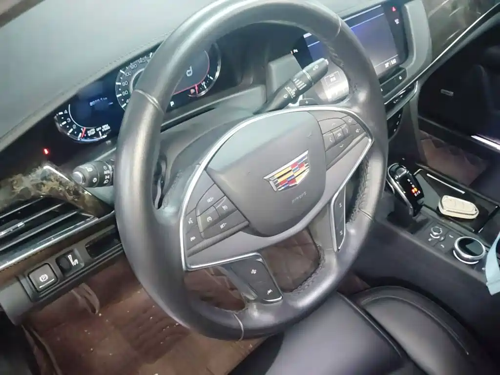 Cadillac CT6 2023 — фото 11