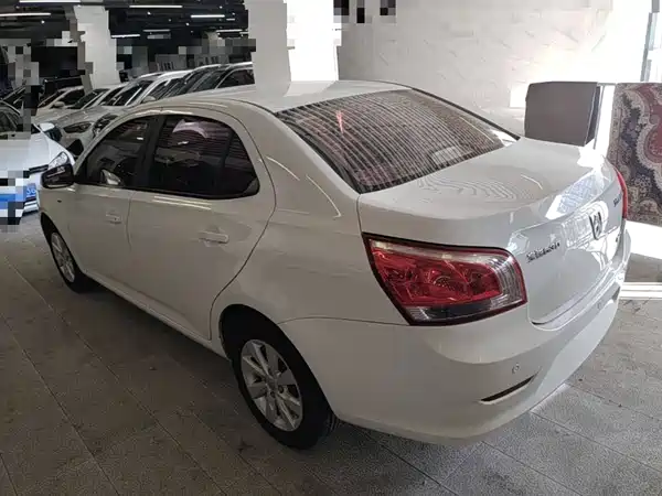 Baojun 630 2015