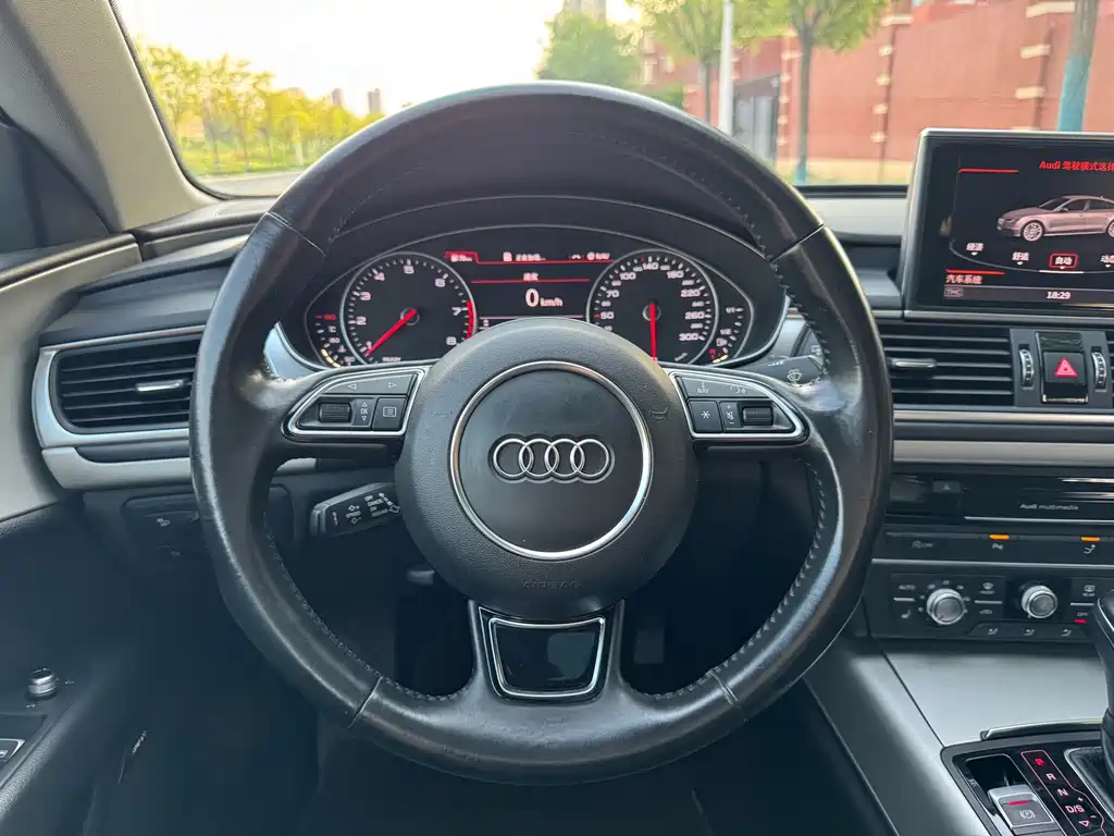 Audi A7 2017 — фото 13