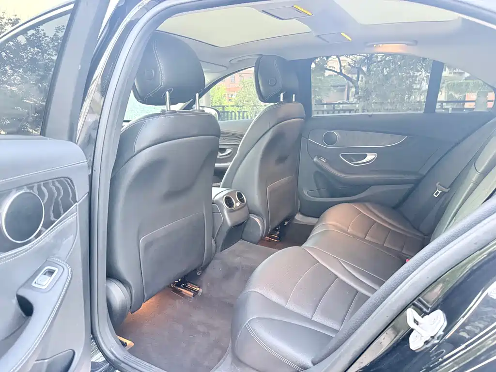 Mercedes-Benz C-Class 2015