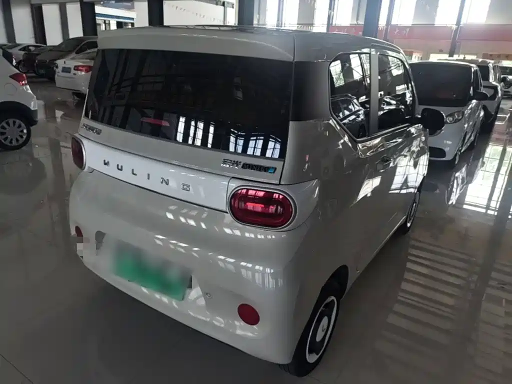 Wuling MINIEV 2025
