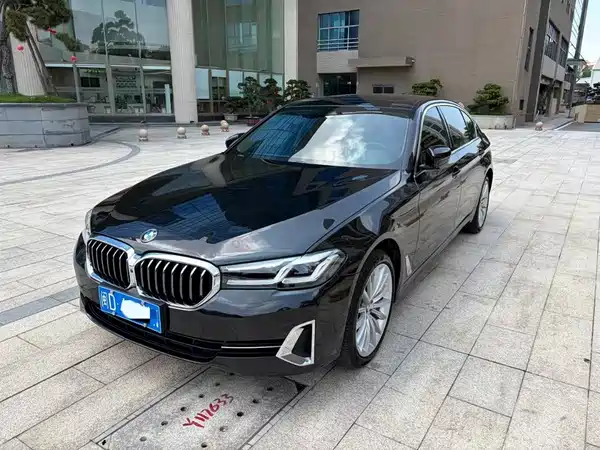 BMW 5 Series 2022