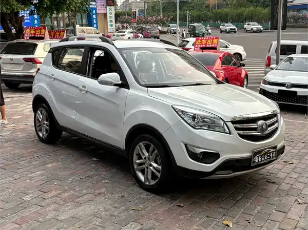 Changan CS35 2016
