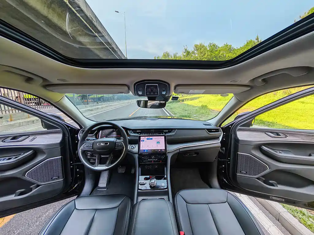 Jeep Grand Cherokee 4xe 2025 — фото 6