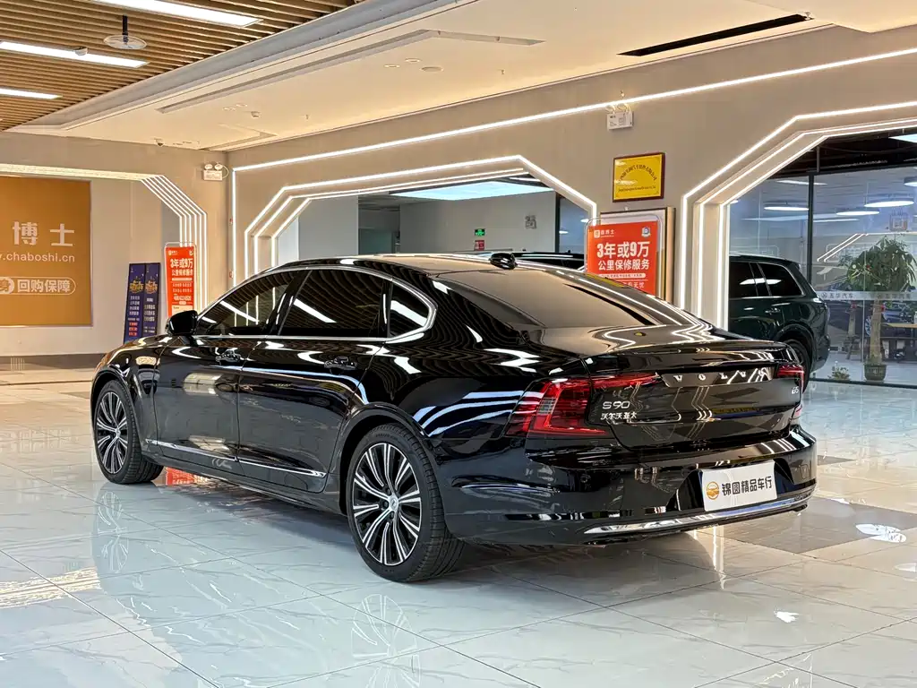 Volvo S90 2024 — фото 3
