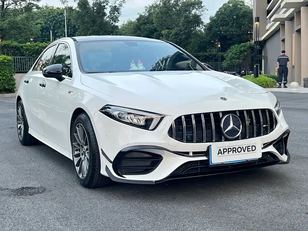 Mercedes-Benz A-Class 2020 — фото 3