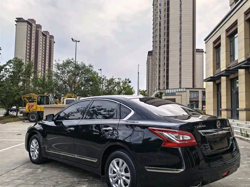 Nissan Teana 2015