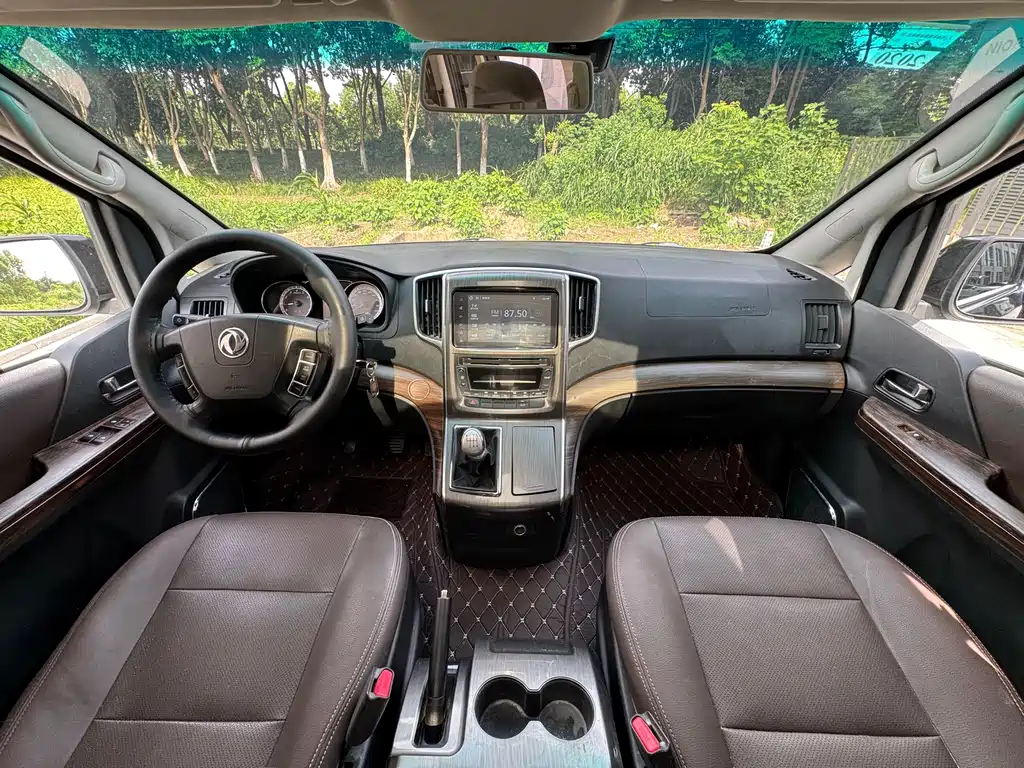 Dongfeng Fengxing CM7 2018 — фото 7