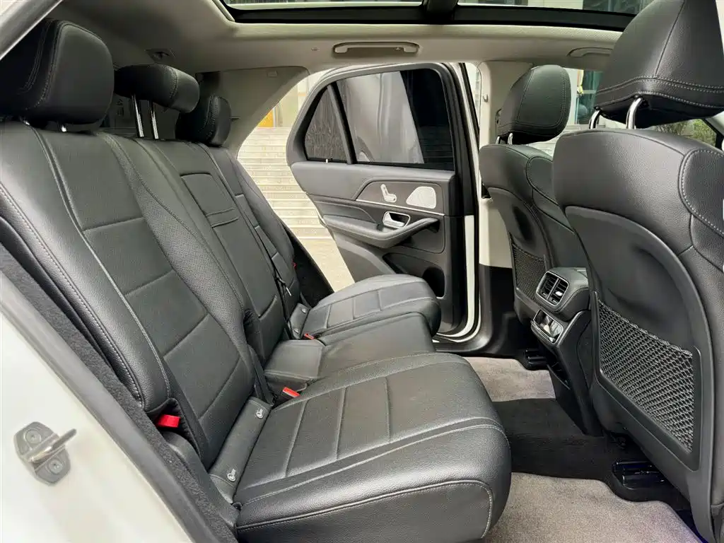 Mercedes-Benz GLE 2020 — фото 14