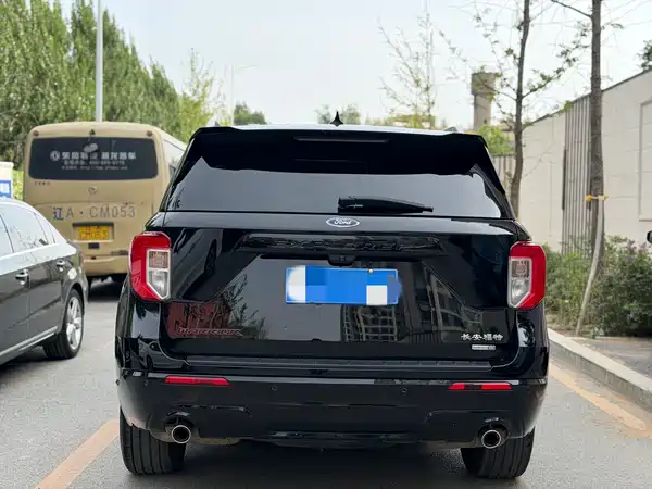 Ford Explorer 2022