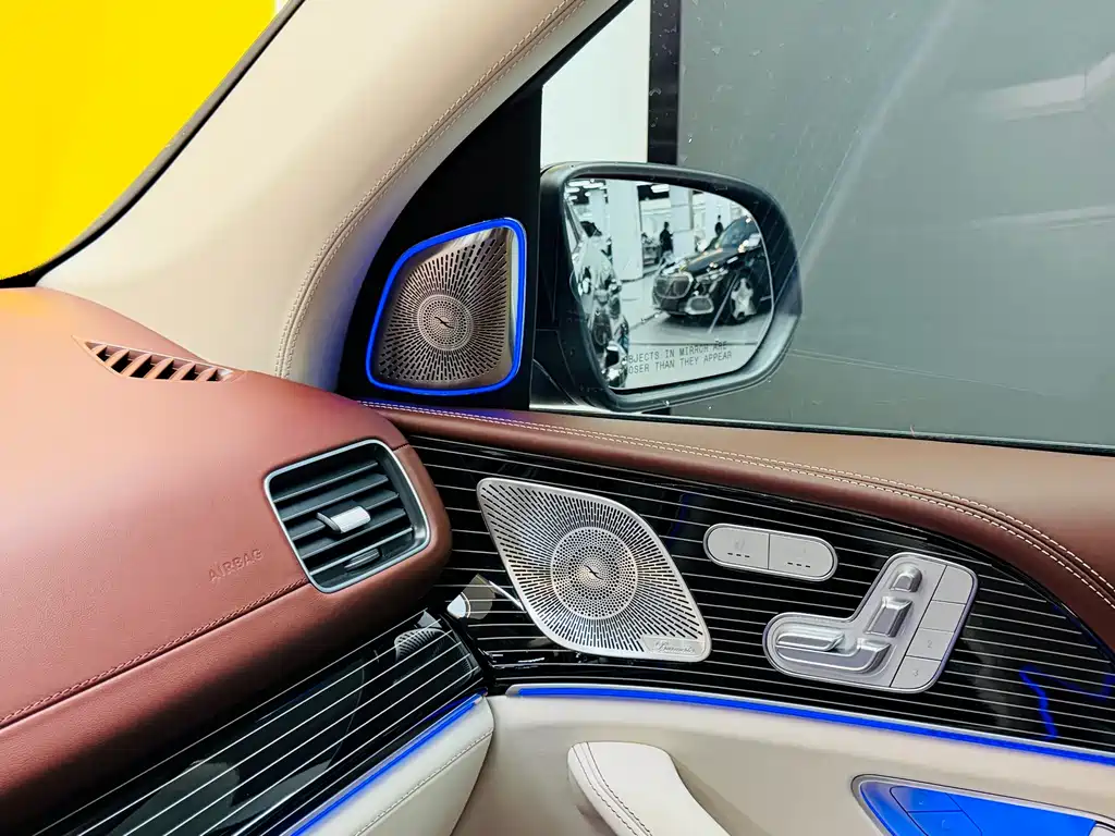 Mercedes-Benz GLS 2025 — фото 15