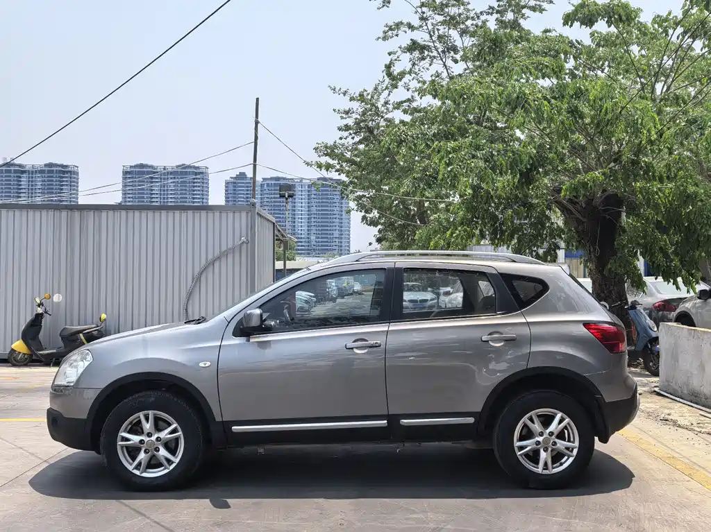 Nissan Qashqai 2014 — фото 10