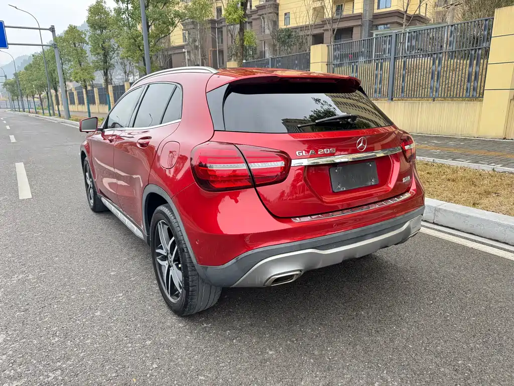 Mercedes-Benz GLA 2018 — фото 8