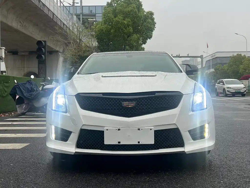 Cadillac ATS-L 2019 — фото 2
