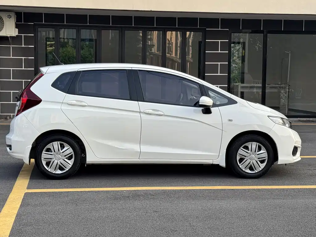 Honda Fit 2019 — фото 18