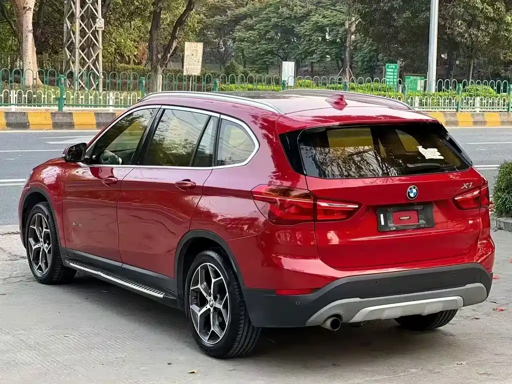 BMW X1 2017 — фото 4