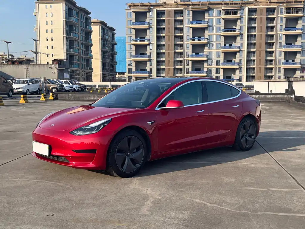 Tesla Model 3 2020 — фото 1