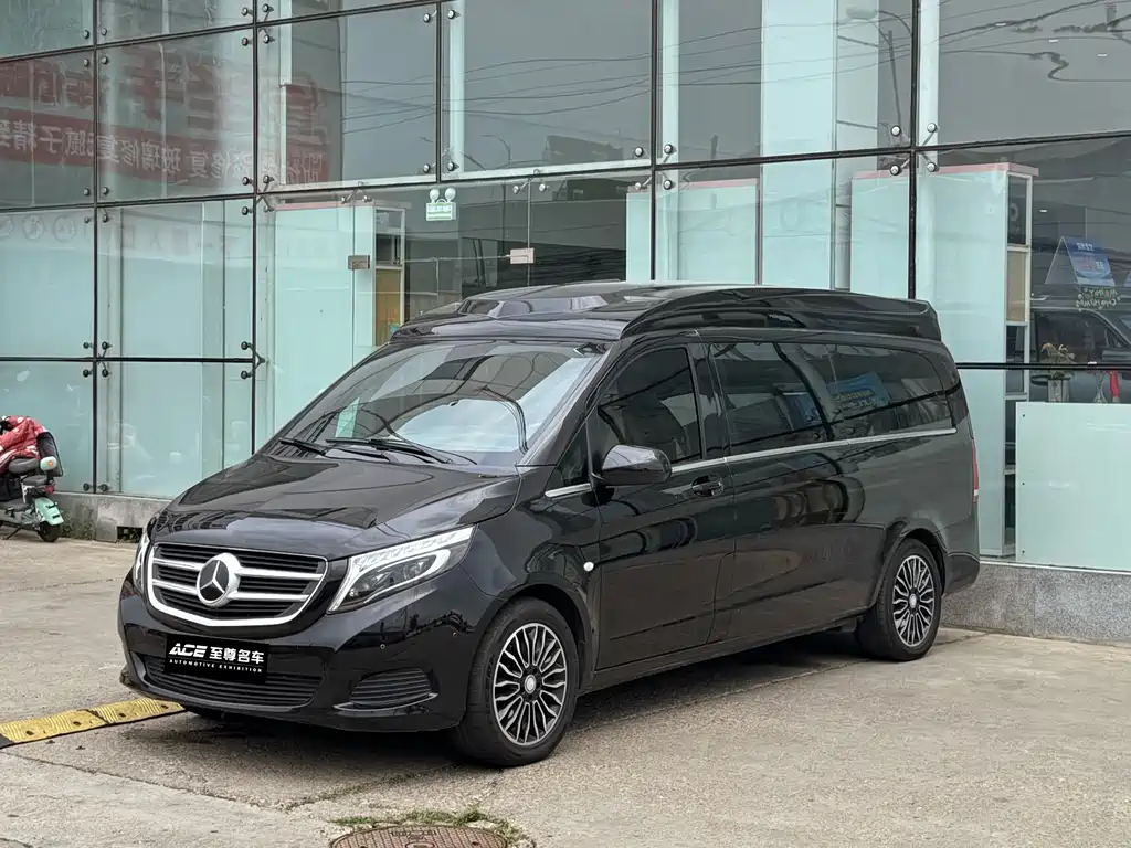 Mercedes-Benz Vito 2018 — фото 1