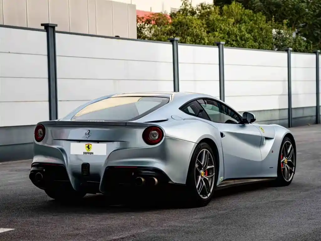 Ferrari F12berlinetta 2014 — фото 4