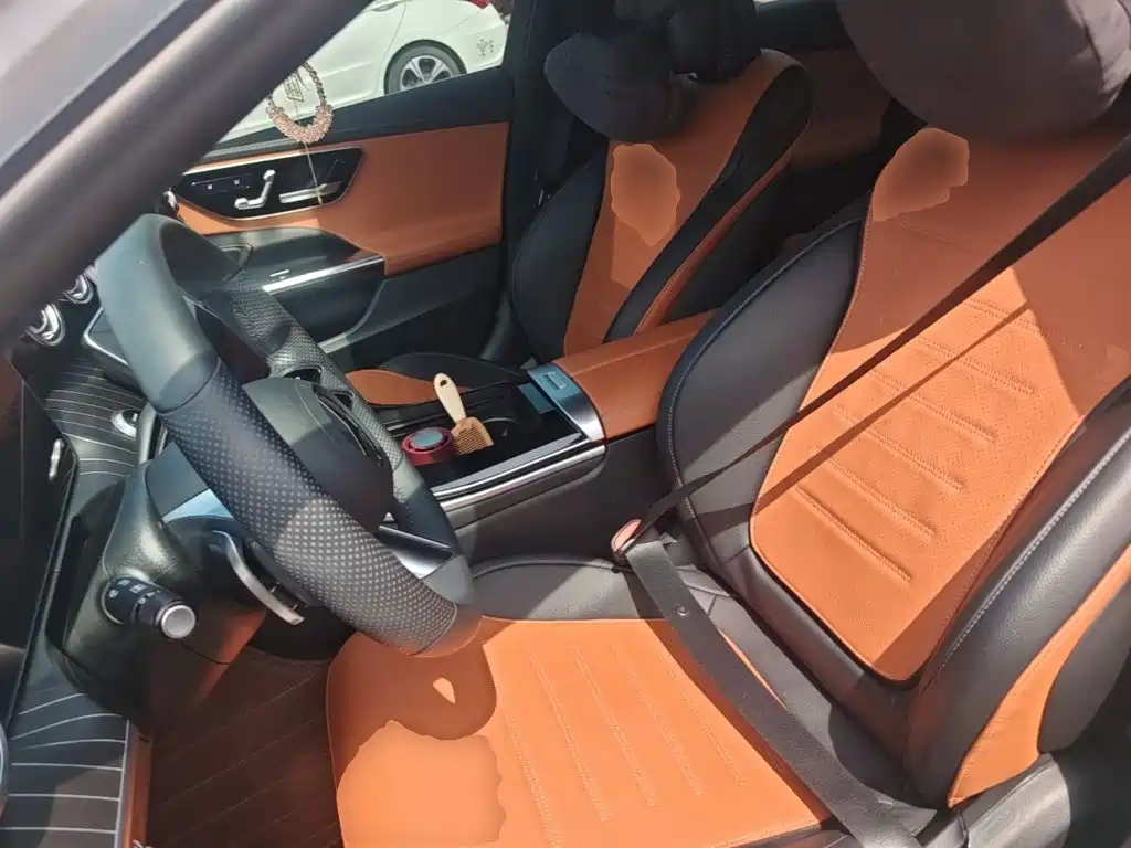 Mercedes-Benz C-Class 2023 — фото 11