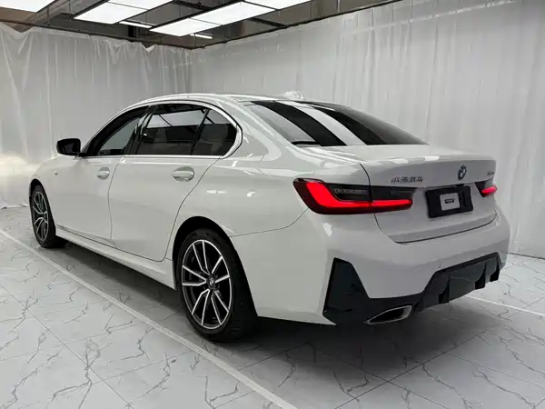 BMW 3 Series 2023