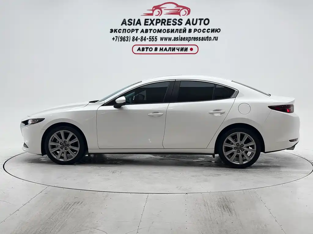 Mazda 3 Axela 2022