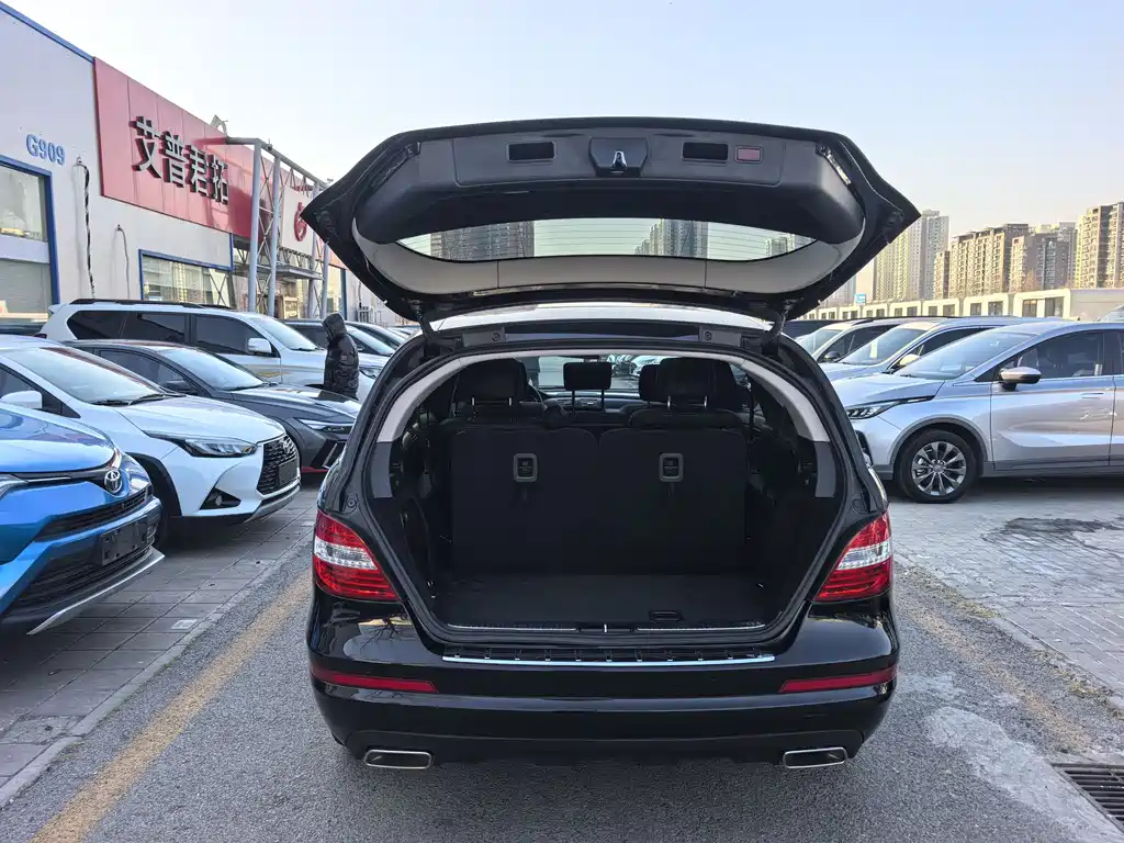 Mercedes-Benz R-Class 2015 — фото 16