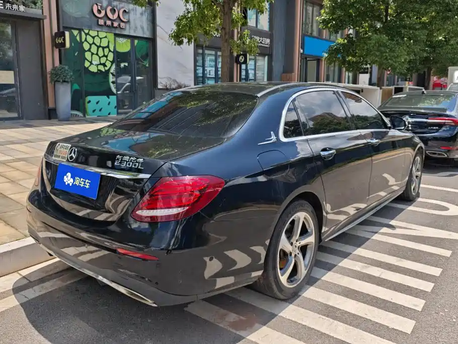 Mercedes-Benz E-Class 2018