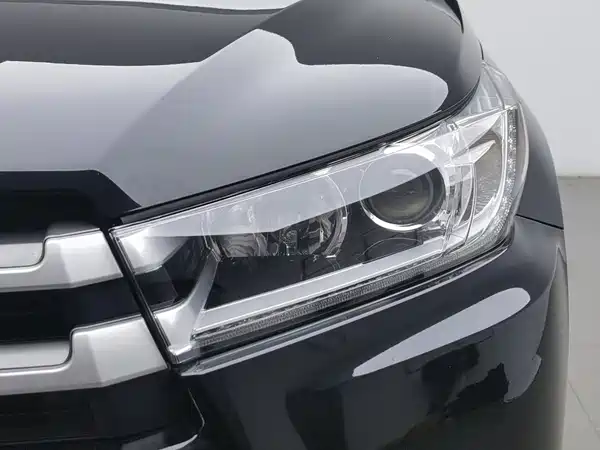 Toyota Highlander 2021