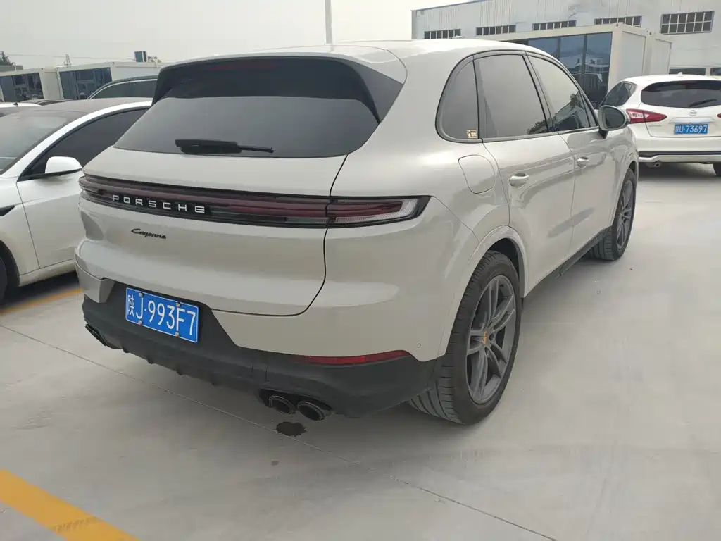 Porsche Cayenne 2024 — фото 4