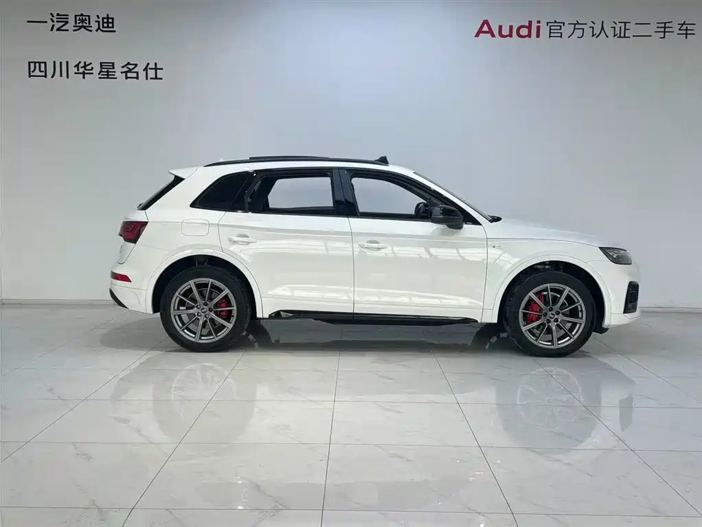 Audi Q5L 2023 — фото 3